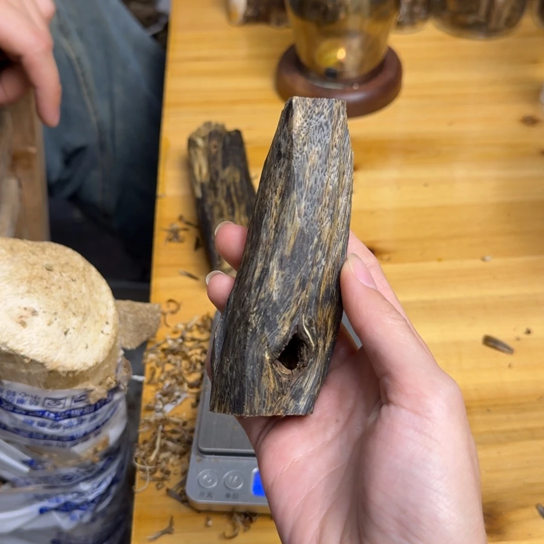 沉香沉香碎屑紫棋品种块料35克