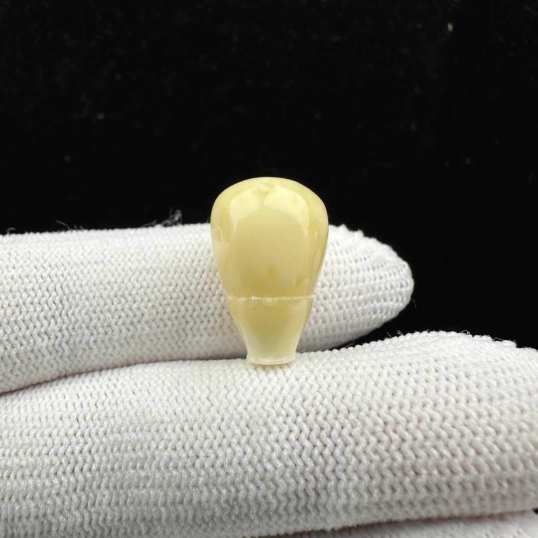 Y6965天然原矿蜜蜡 妖花三通 12*19mm抖音基地质检发货