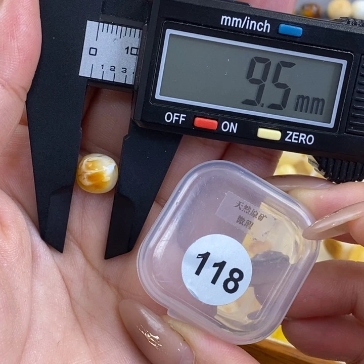 未镶嵌琥珀珠宝奇石琥珀蜜蜡微瑕