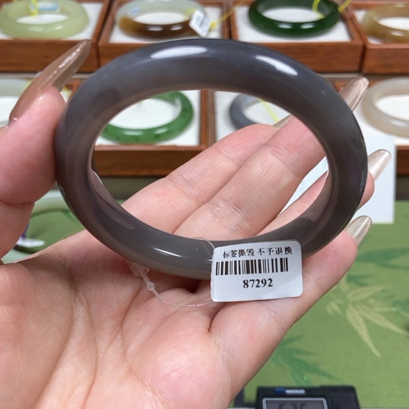 【闪购商品】和田玉手镯未镶嵌57.5