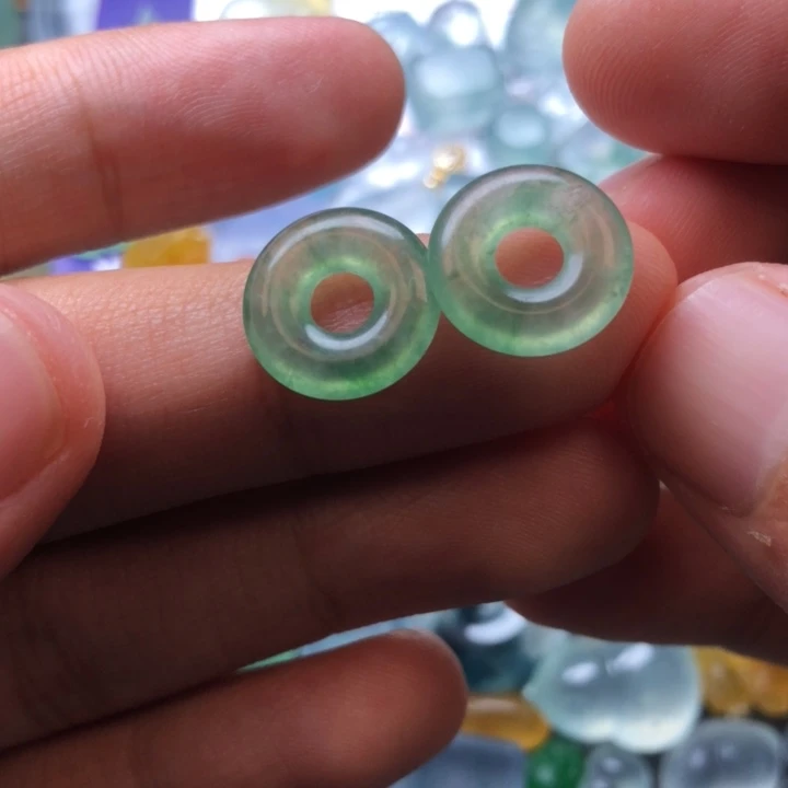 未镶嵌定制翡翠挂件