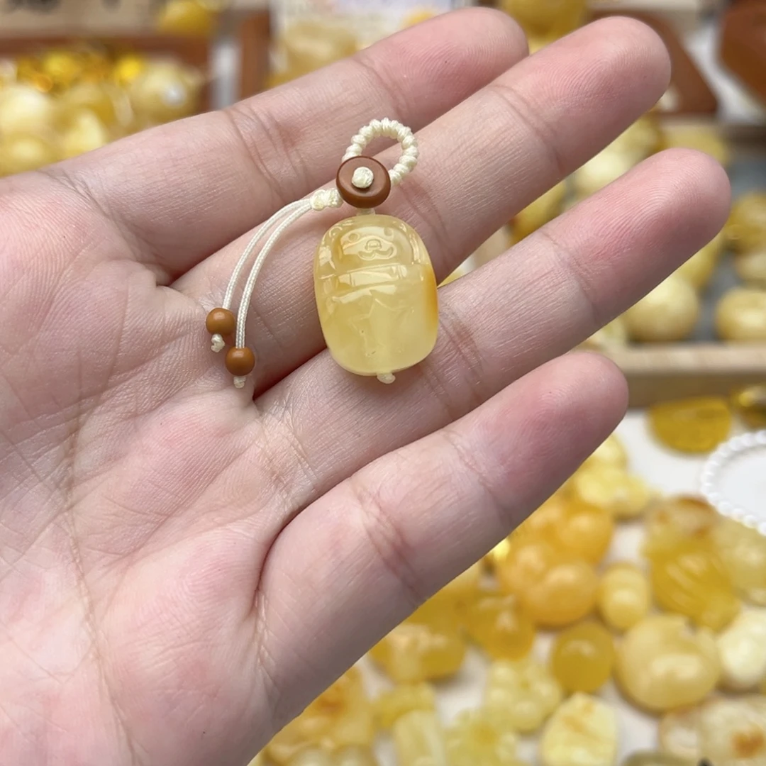 蜜蜡未镶嵌裸石配饰