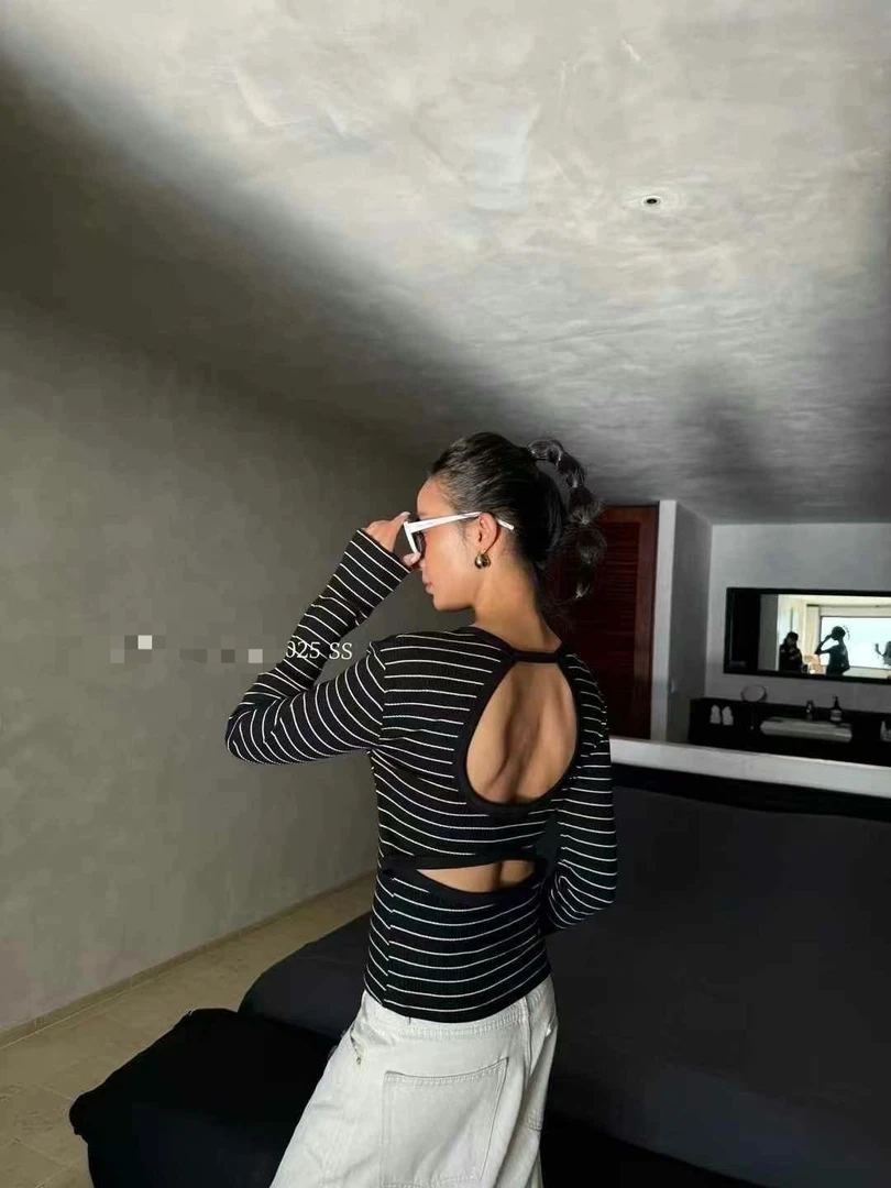 DA-J早春新款加厚后背镂空条纹打底设计感气质显瘦衬衫