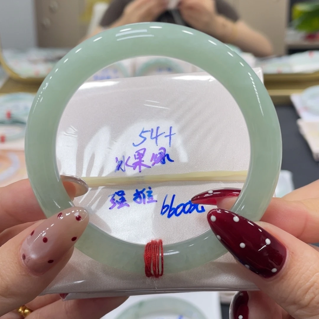 未镶嵌手镯翡翠翡翠