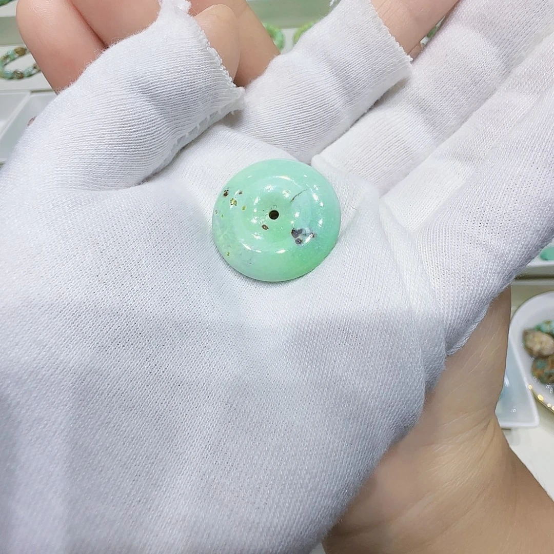 绿松石未镶嵌原矿绿松石