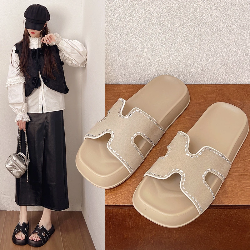 拖鞋女夏季外穿时尚2025新款厚底皮面网红法式带钻小香风凉鞋