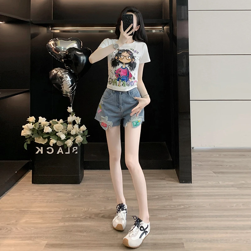 棉卡通印花短袖t恤女洋气短款圆领上衣破洞牛仔短裤A字小个子热裤