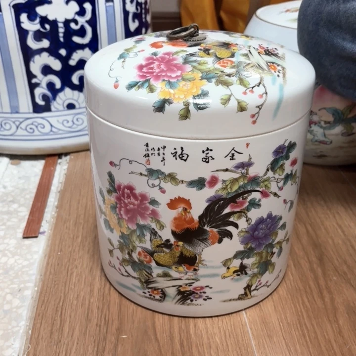 陶瓷艺术品，10斤米缸