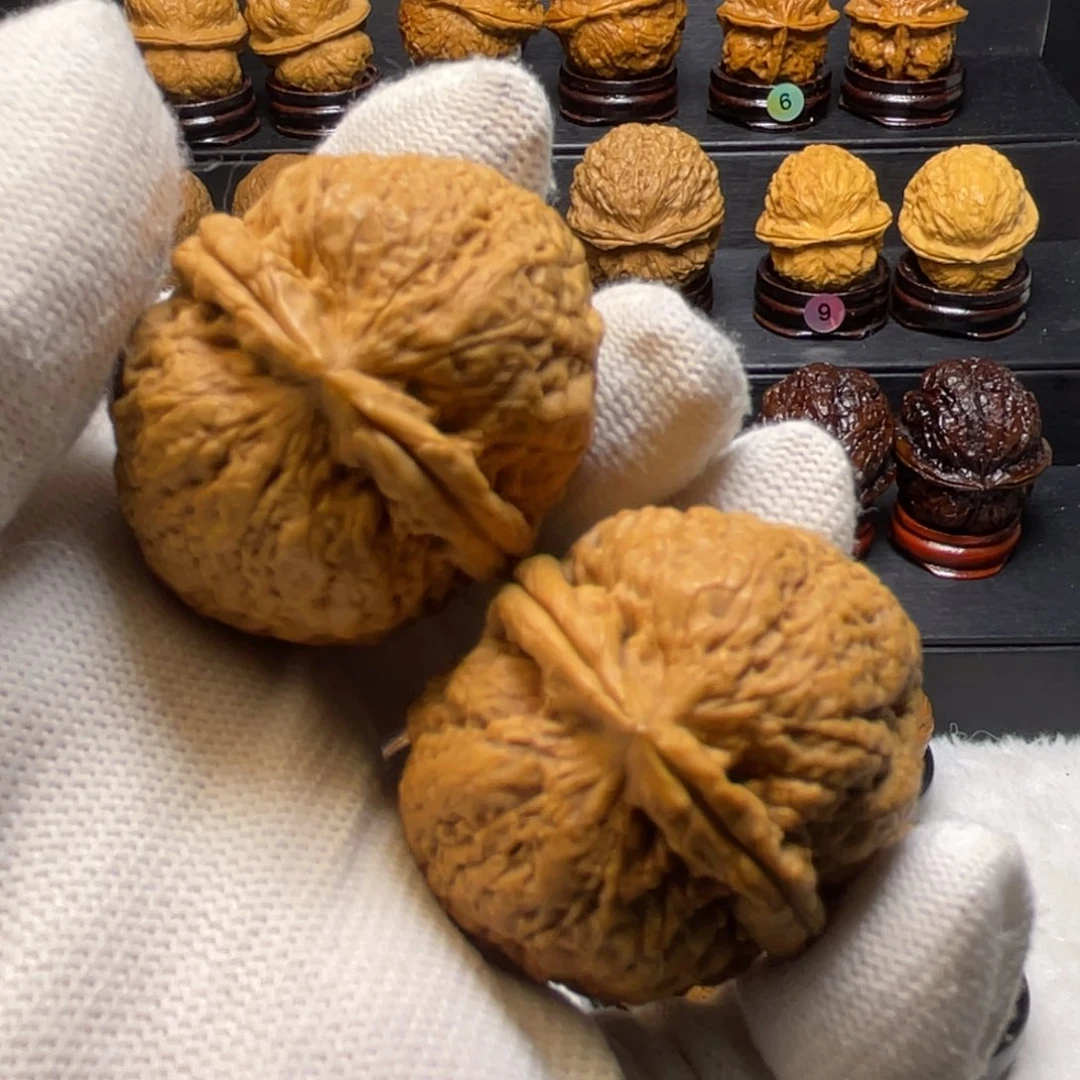 把件文玩核桃Y10铁狮子43尺