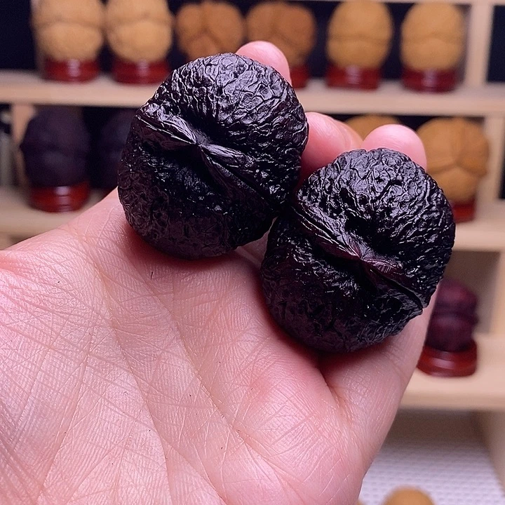 文玩核桃把件泰伦元宝22