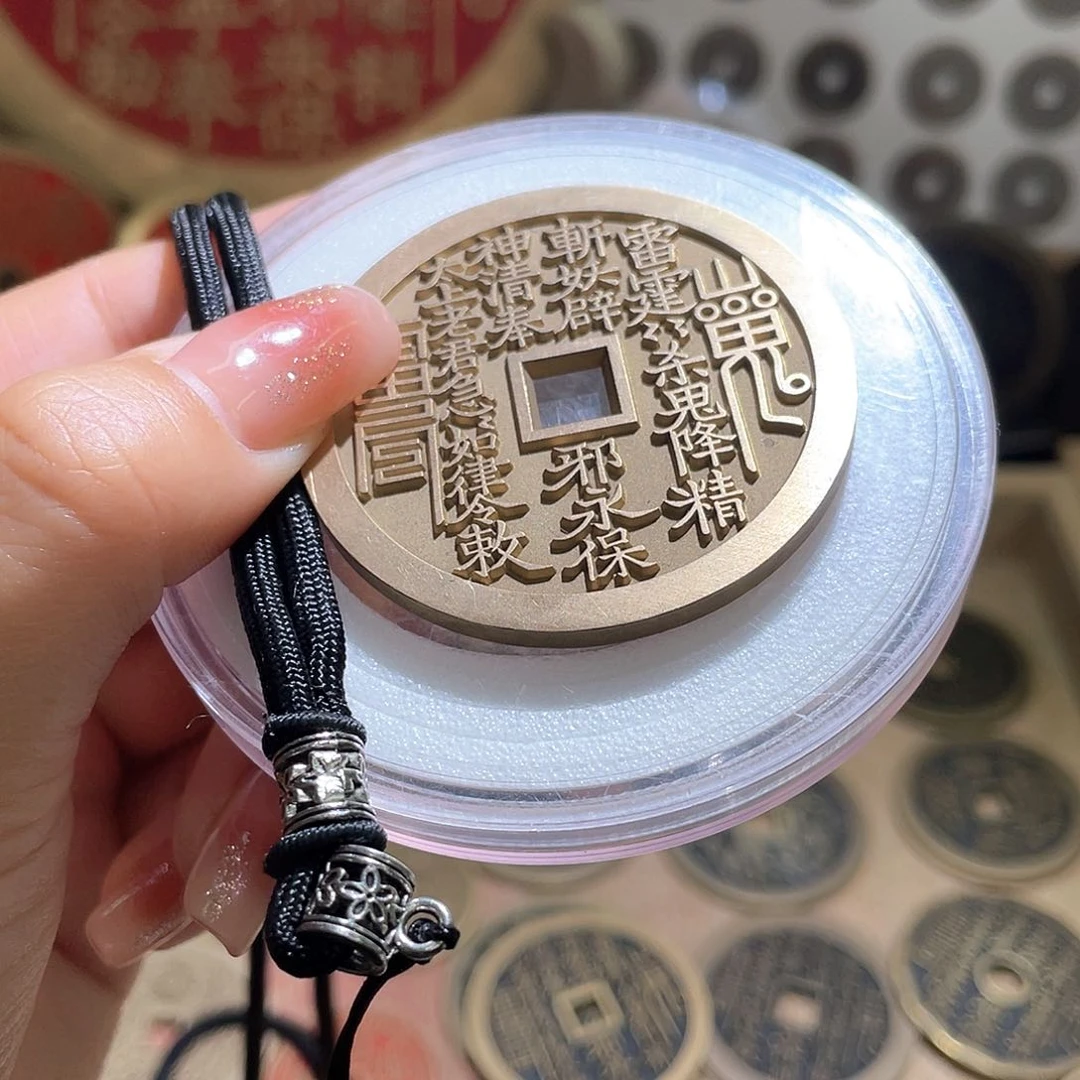 铜现代失腊工艺品