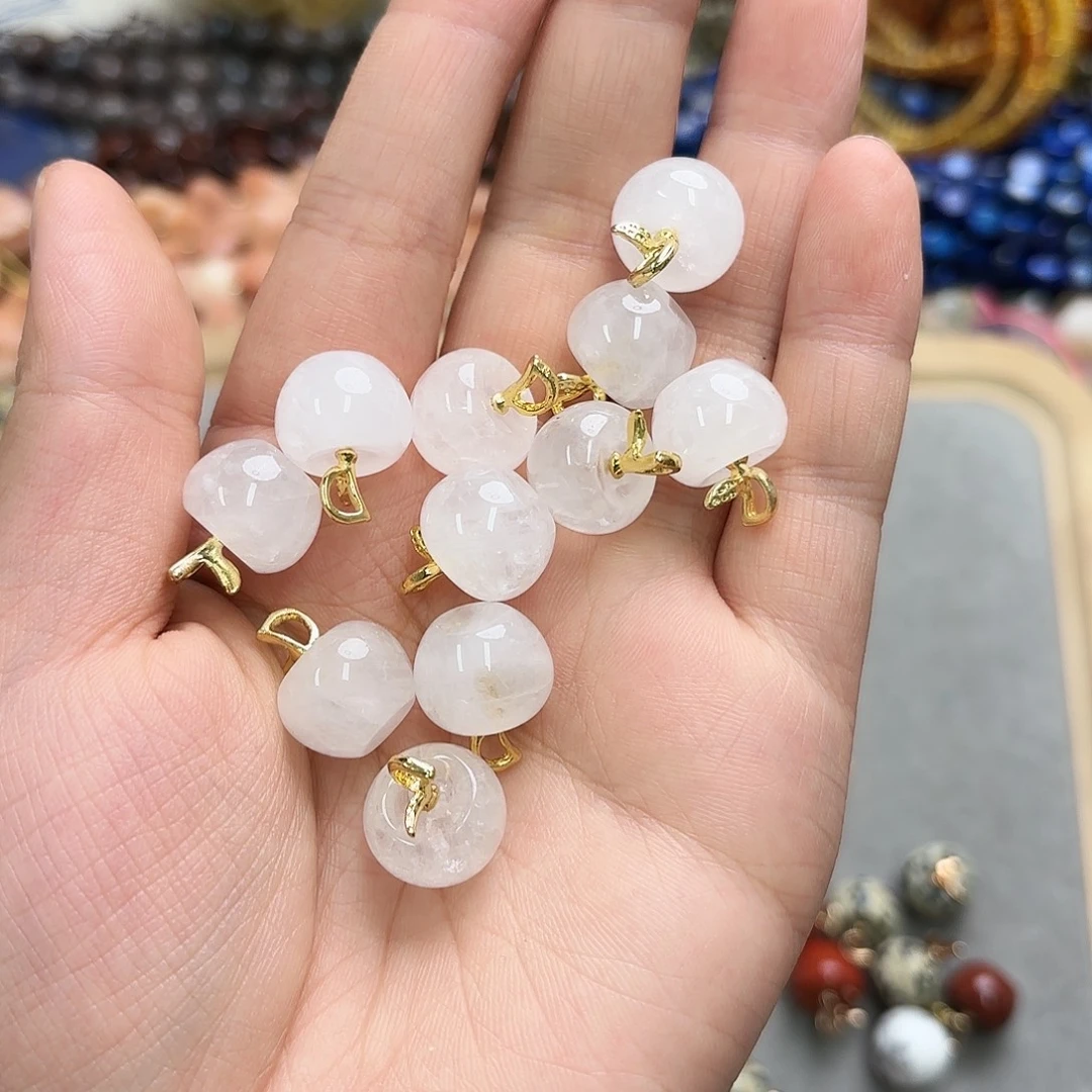 未镶嵌玛瑙/玉髓珠宝半成品白水苹果2颗