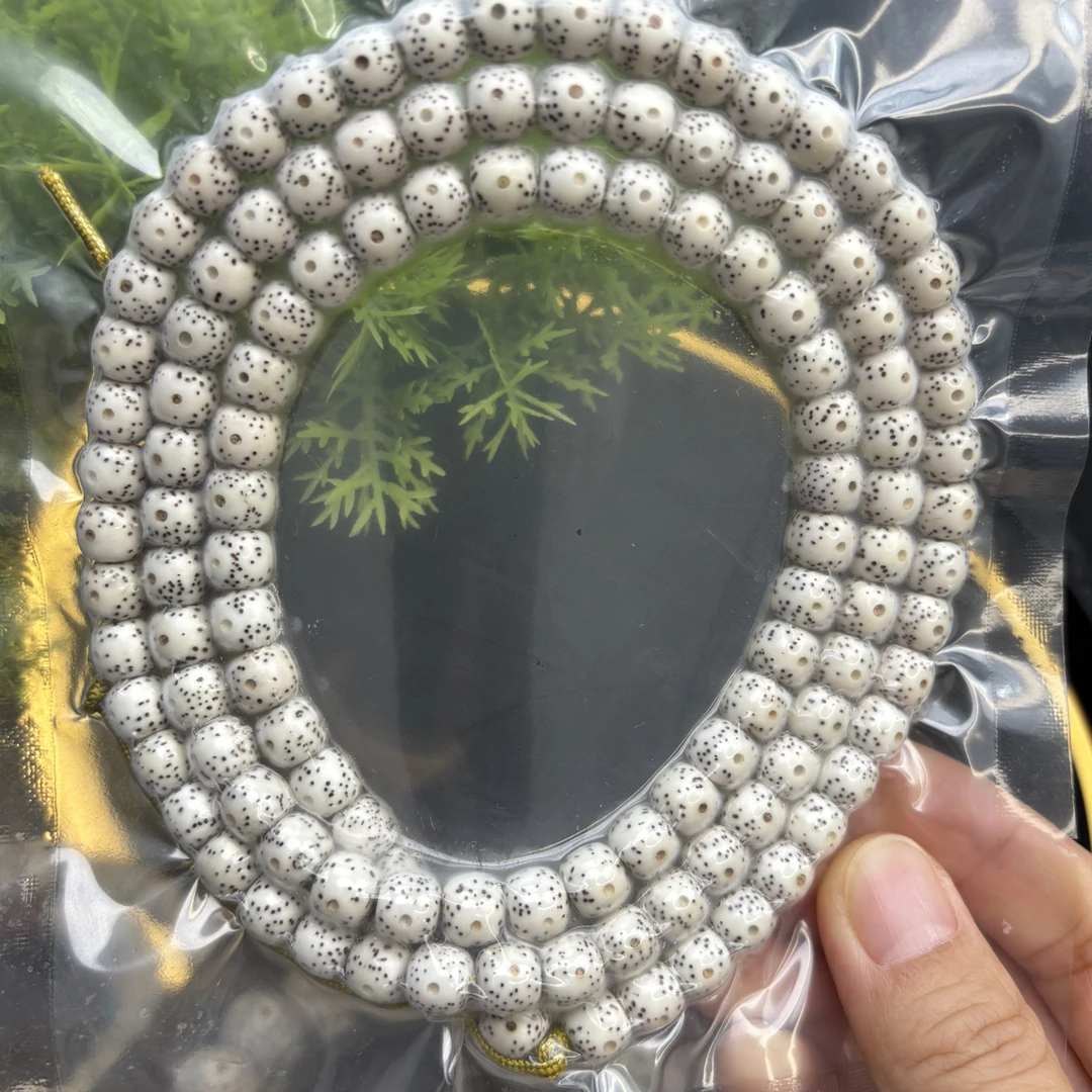 星月菩提原生态工艺同枝料规格8*7高油高密佛珠念珠