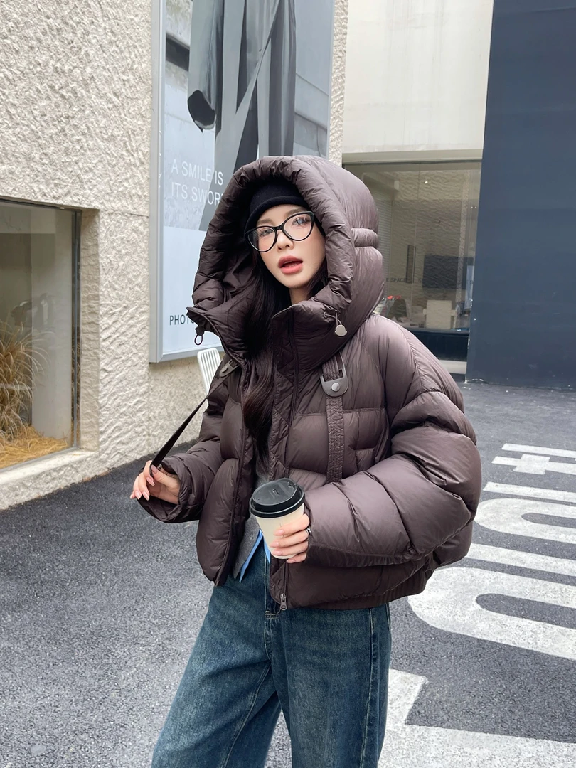 白鸭绒羽绒服女短款2024冬季新款连帽小个子面包服泡芙款