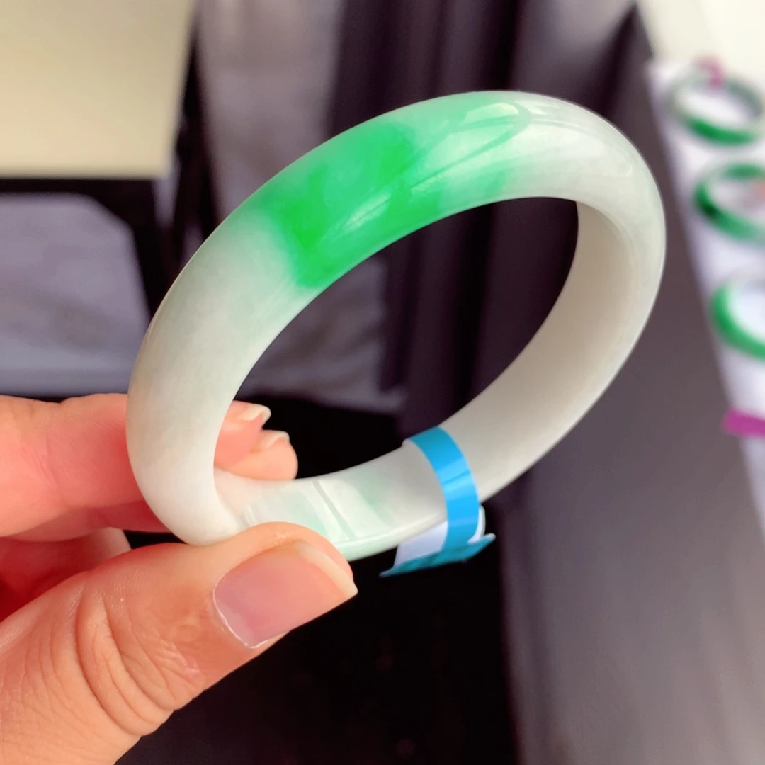 未镶嵌手镯翡翠缅甸翡翠