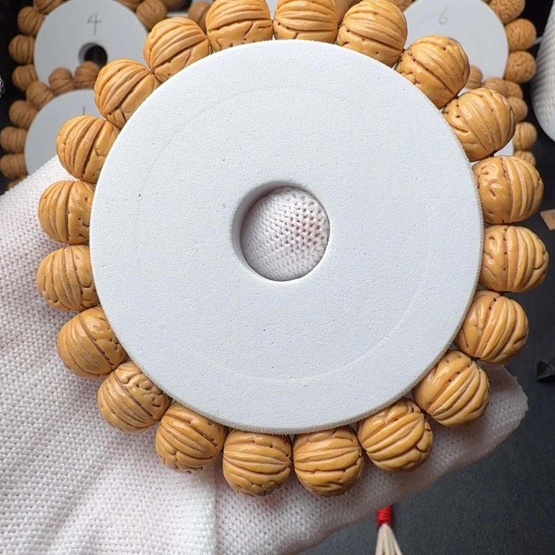 桃核手串野生小黄桃