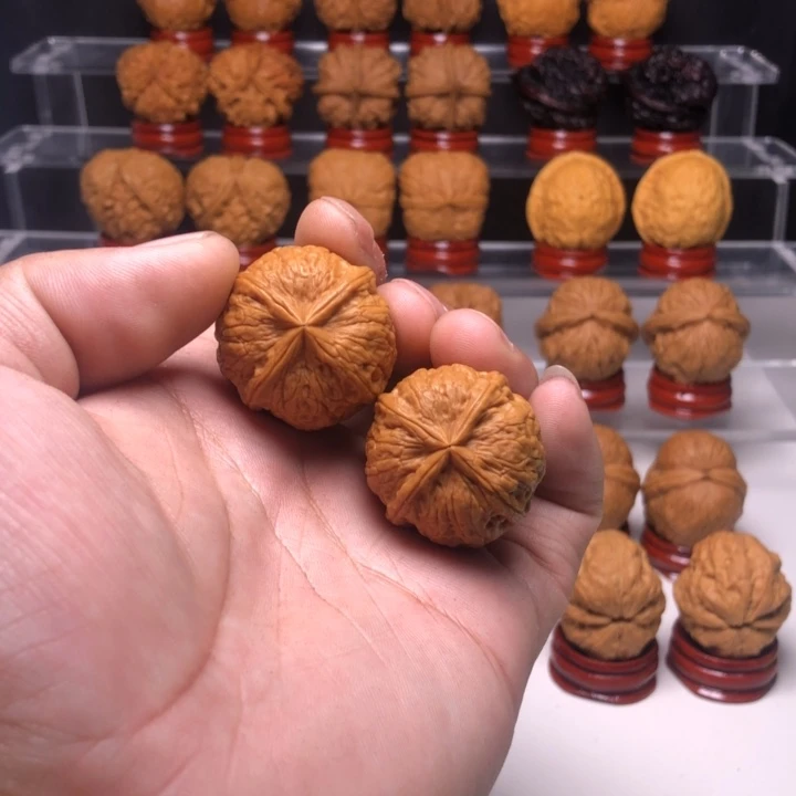 文玩核桃吊坠闲**事13四棱