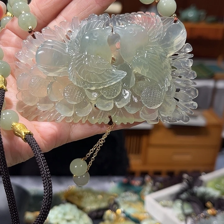 未镶嵌岫玉毛衣链