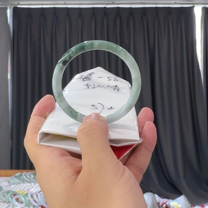 翡翠未镶嵌手镯纯天然缅甸翡翠A货