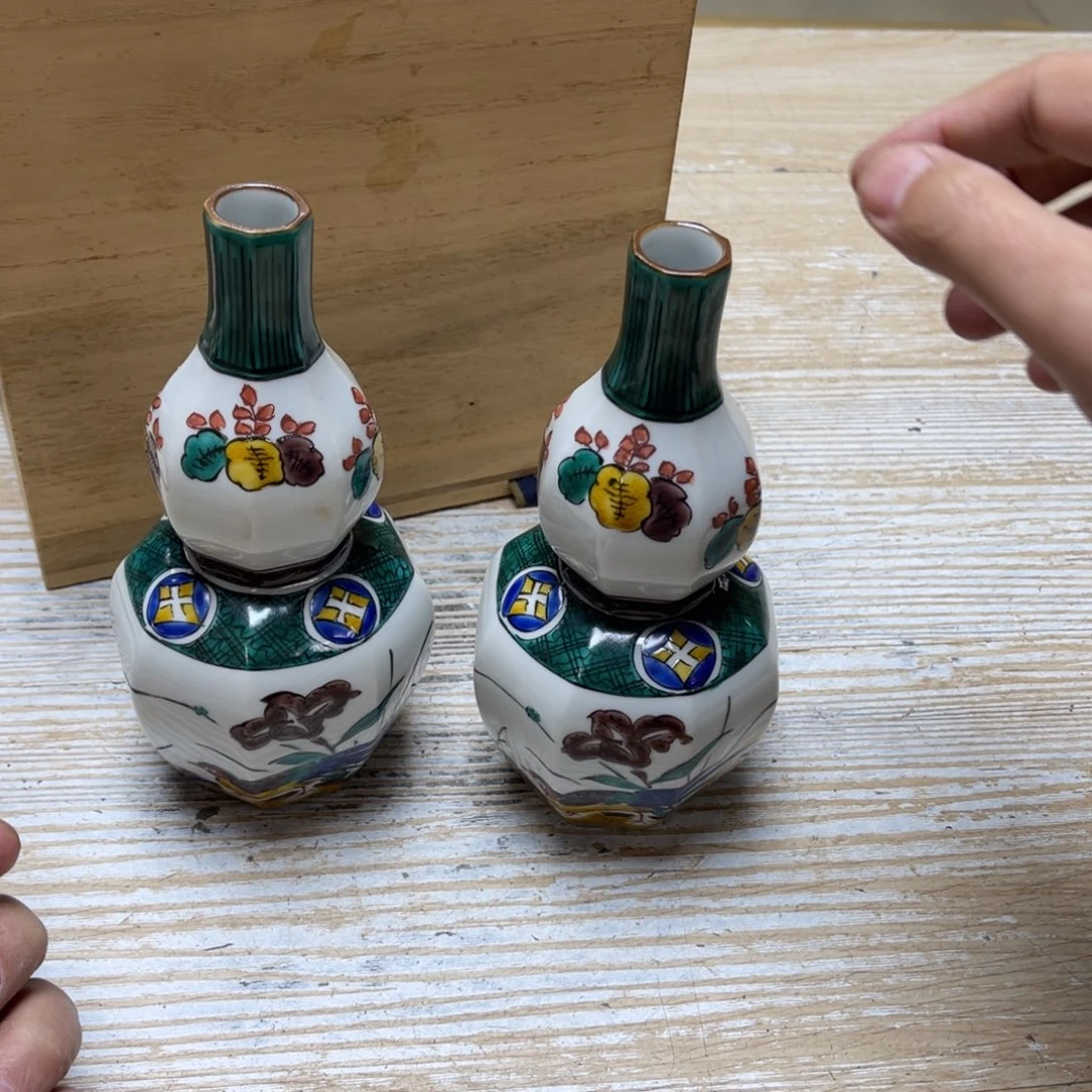 瓷片靓**！密密麻麻地排列着一个