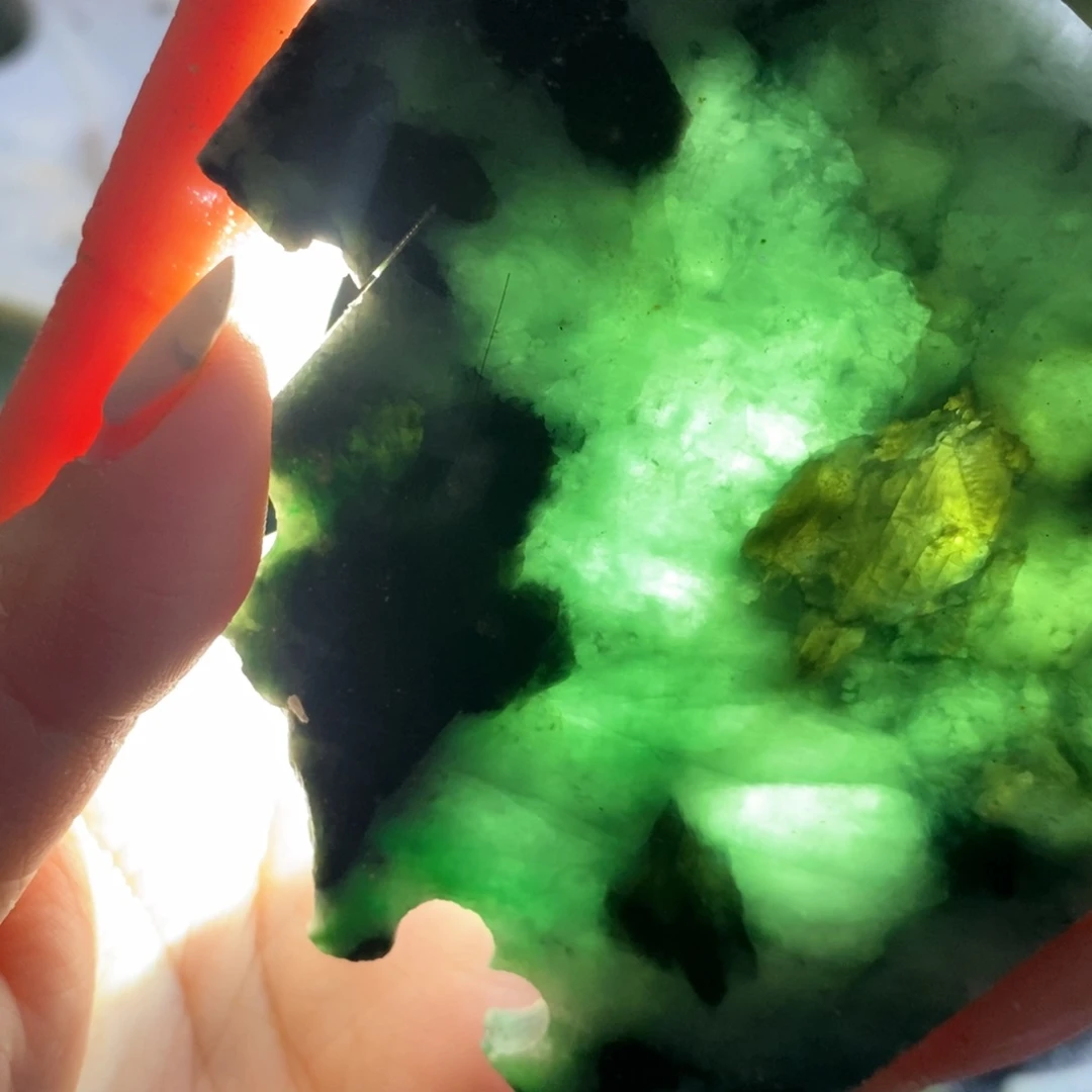 颈饰未镶嵌翡翠天然翡翠