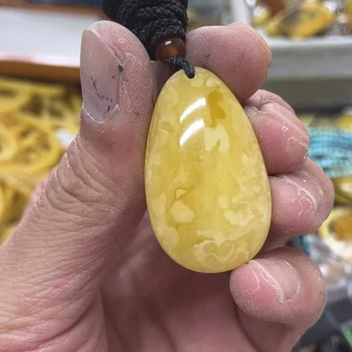 未镶嵌蜜蜡裸石吊坠