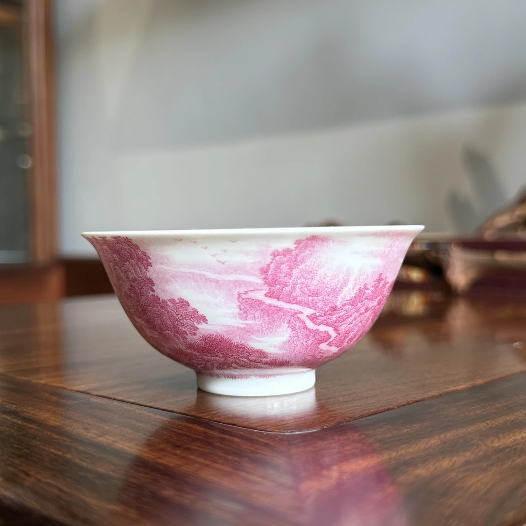 论艺堂 玛瑙红山水青峰云路撇口杯