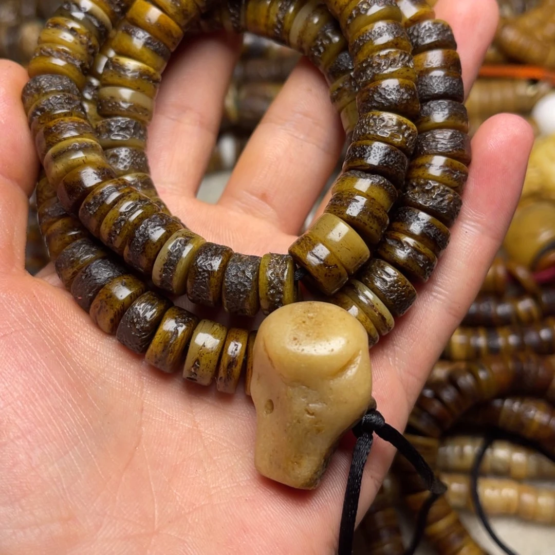 陈***才大叶紫檀（黑酸枝木类）