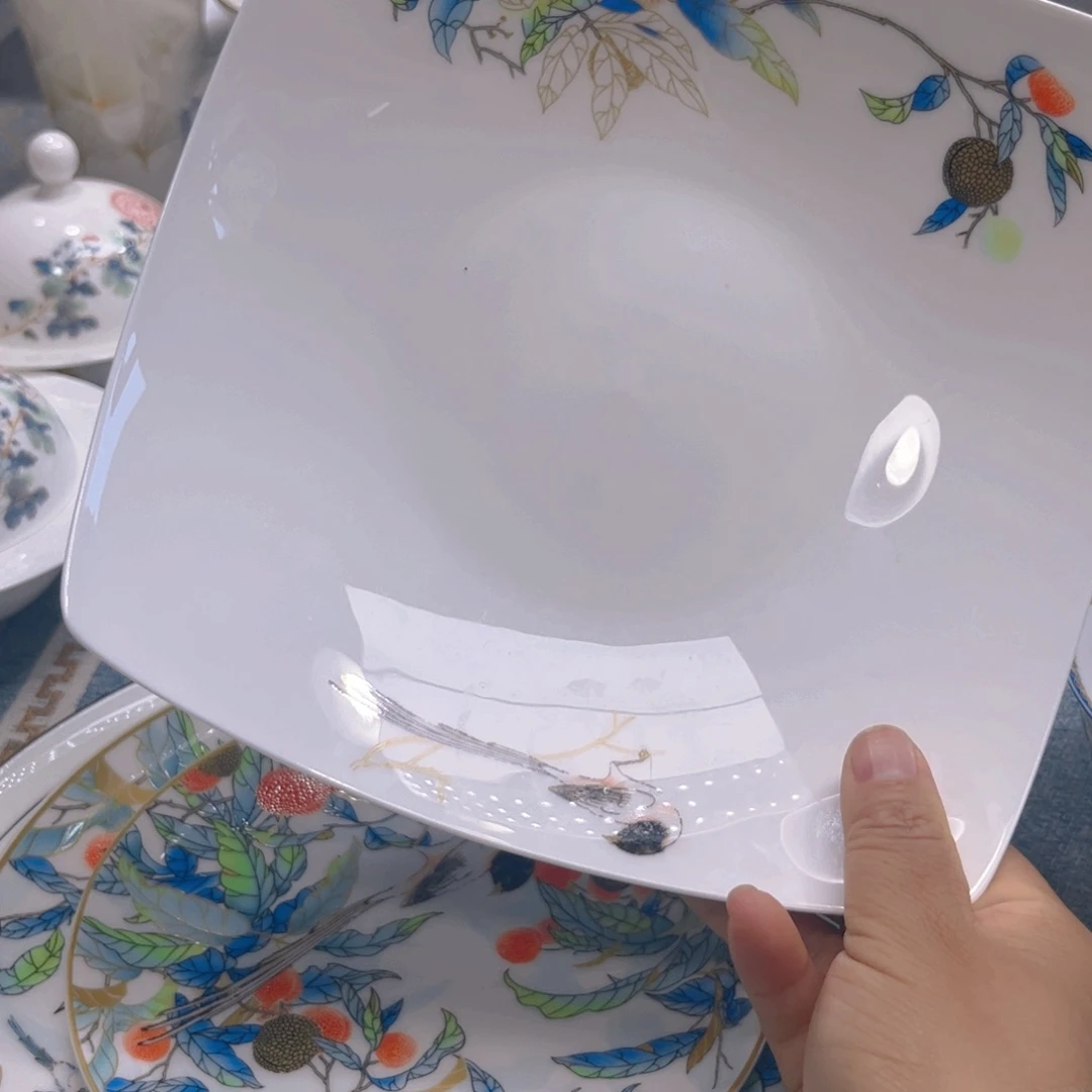 瓷片荔枝八寸方深盘两个微瑕