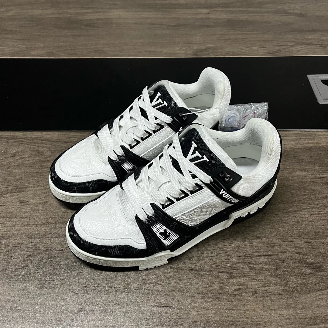 99新 LouisVuitton/路易威登 trainer黑白牛仔 38码 e1702