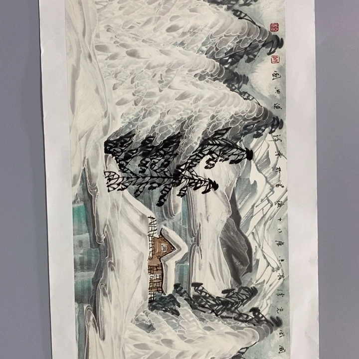 手绘作品等多种形式进行