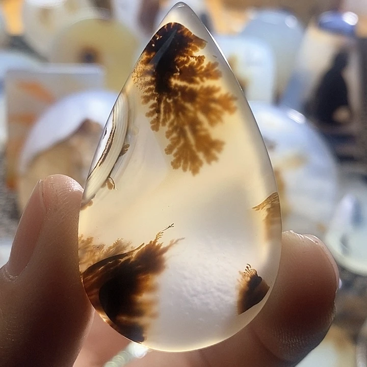 未镶嵌颈饰玛瑙/玉髓