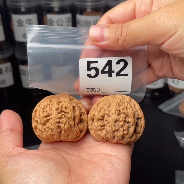 文玩核桃把件43球筋