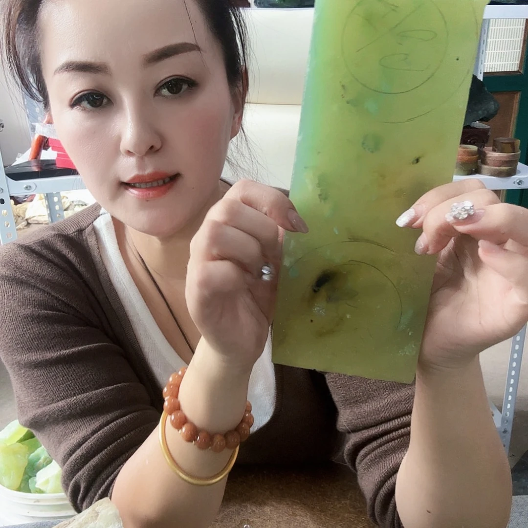 玉天然岫玉手工雕刻