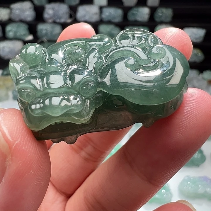 颈饰未镶嵌翡翠貔貅