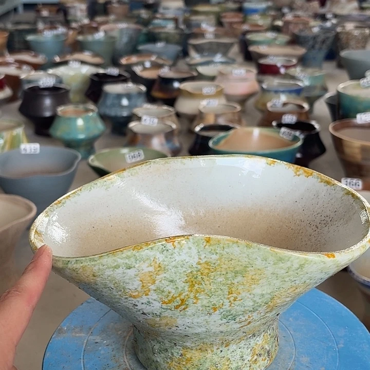 口24高13带孔一个装