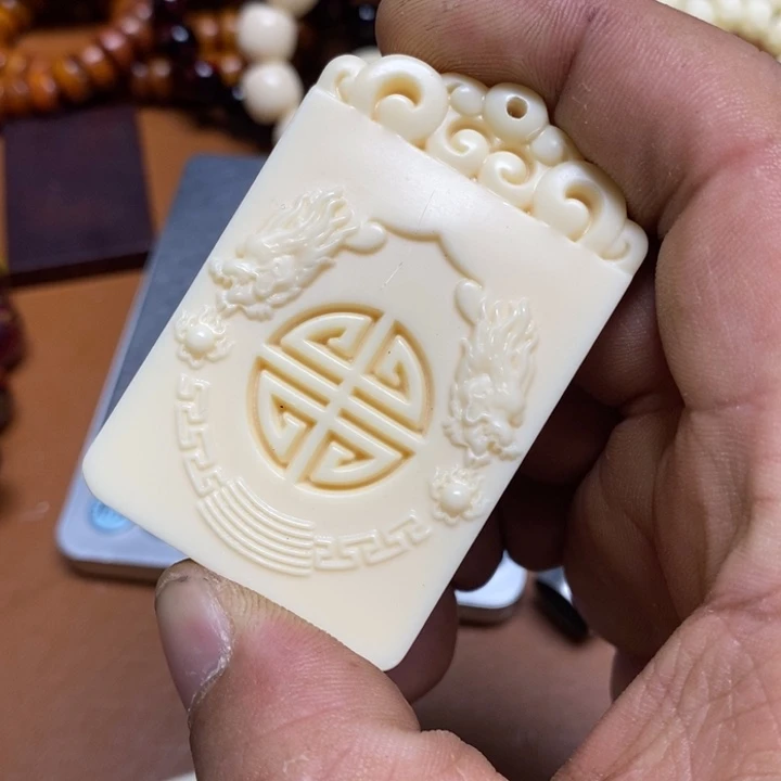 饰品特色工艺品333