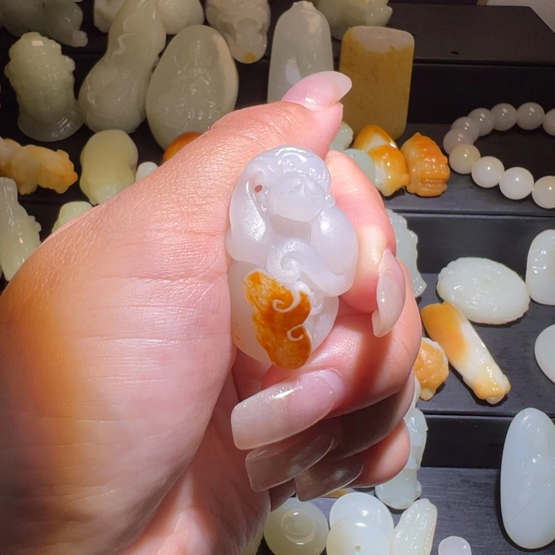 颈饰未镶嵌和田玉b****y