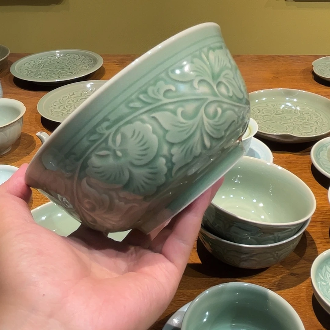 青瓷特价7英寸微瑕一个特价