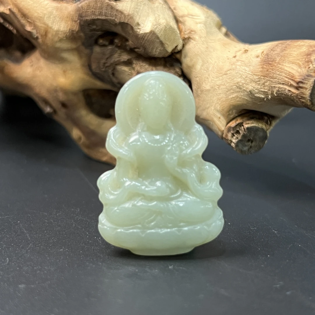 0718GC104和田玉挂件