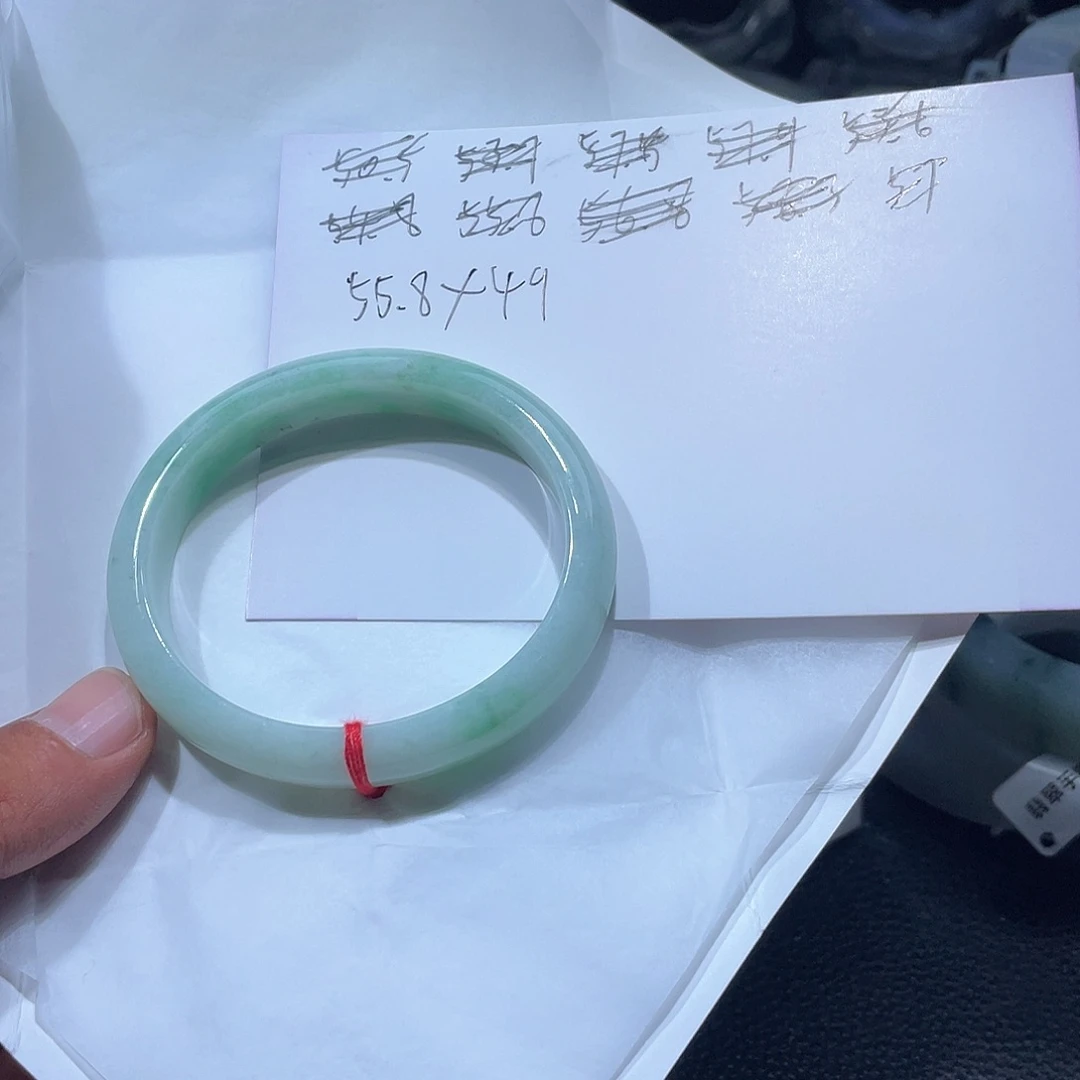 翡翠未镶嵌手镯天然翡翠手镯