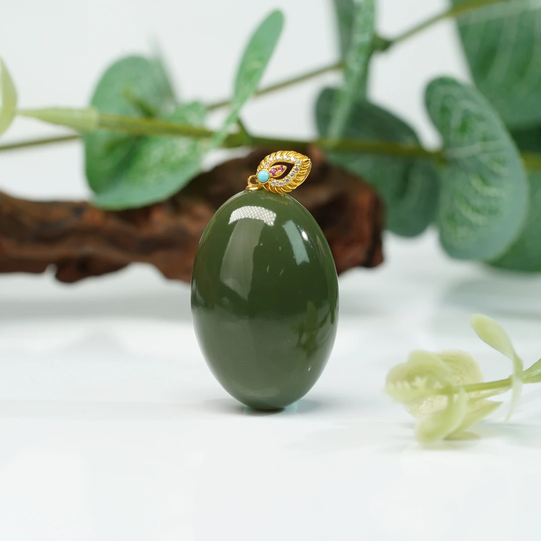 【小北好物】18k金和田玉吊坠约19*29mm【多样性发一件】QH02X1297