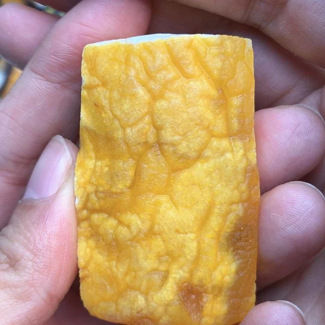 定制蜜蜡未镶嵌龙****x原石