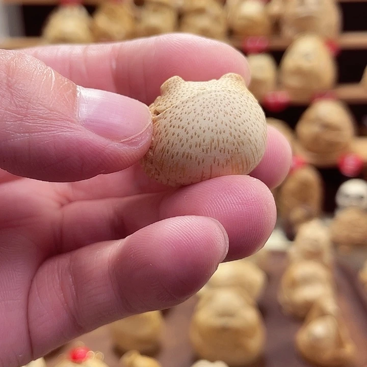 爱***罪竹竹根雕金蟾手把件