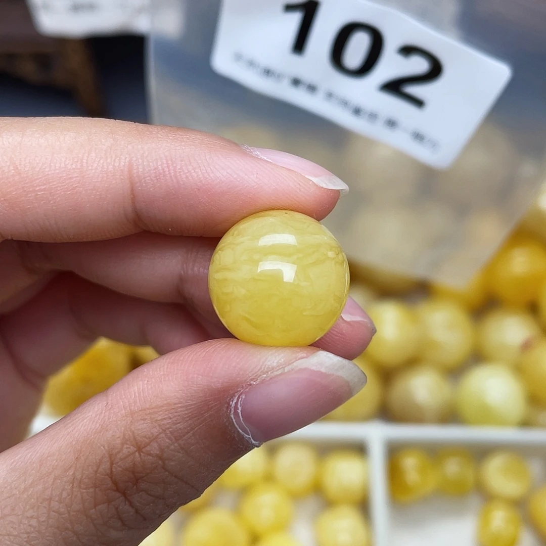 蜜蜡未镶嵌珠宝奇石粉15.8