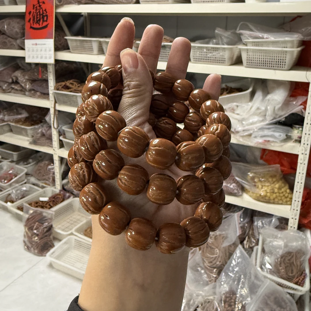Z3福利龙纹桃核手串14➕15➕左右