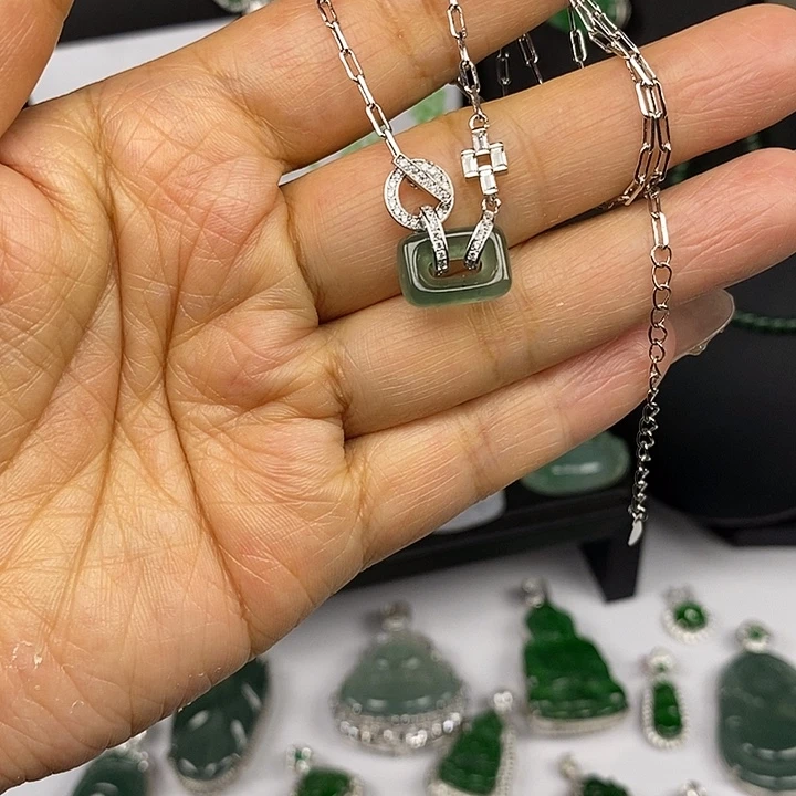 翡翠未镶嵌耳饰翡翠未镶嵌挂件