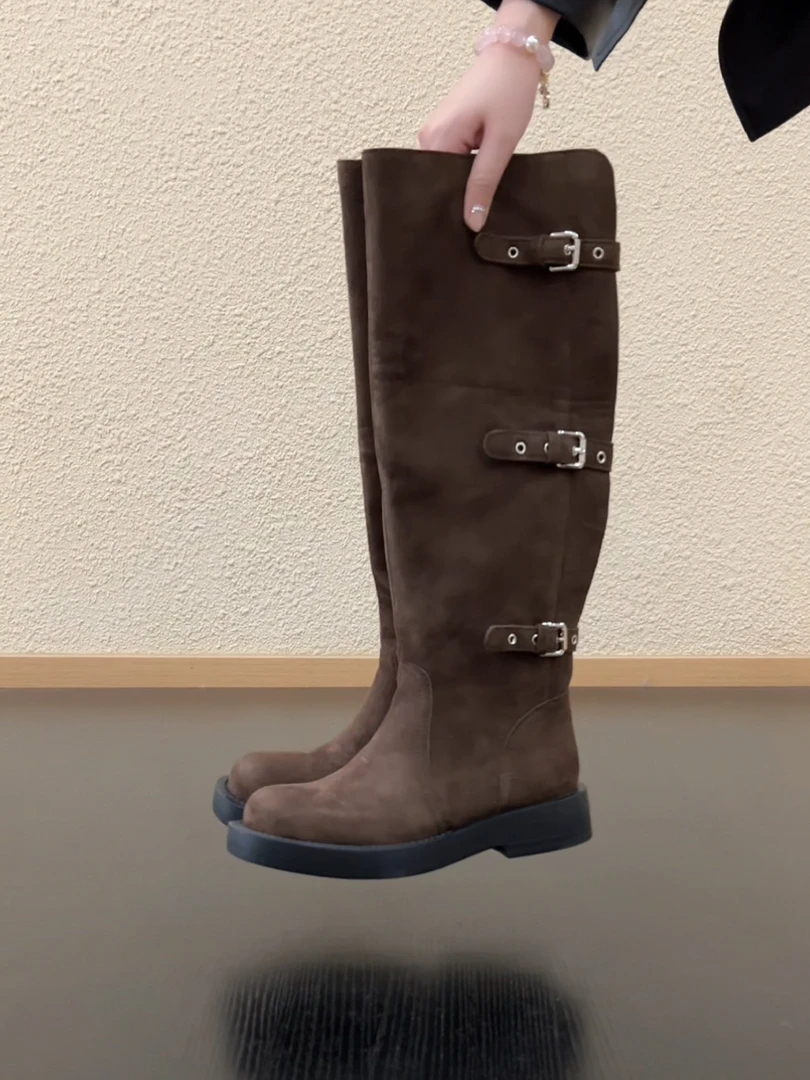 Pokoy-3.5cm复古风圆头长筒骑士靴设计感皮带扣套筒时装靴