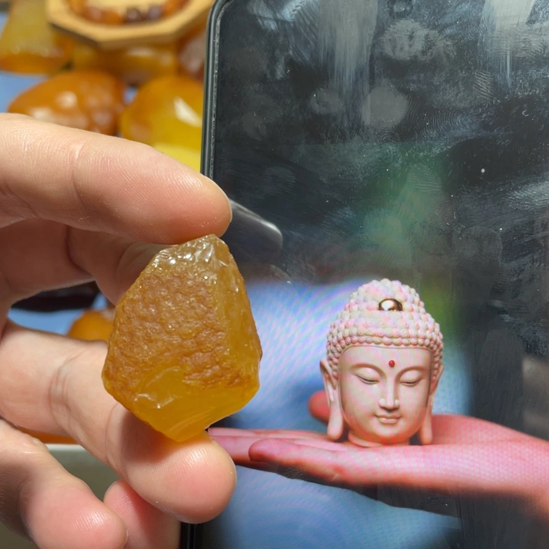 定制蜜蜡未镶嵌佛头，观音头