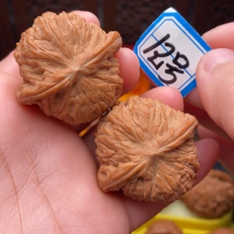 文玩核桃吊坠磨盘42